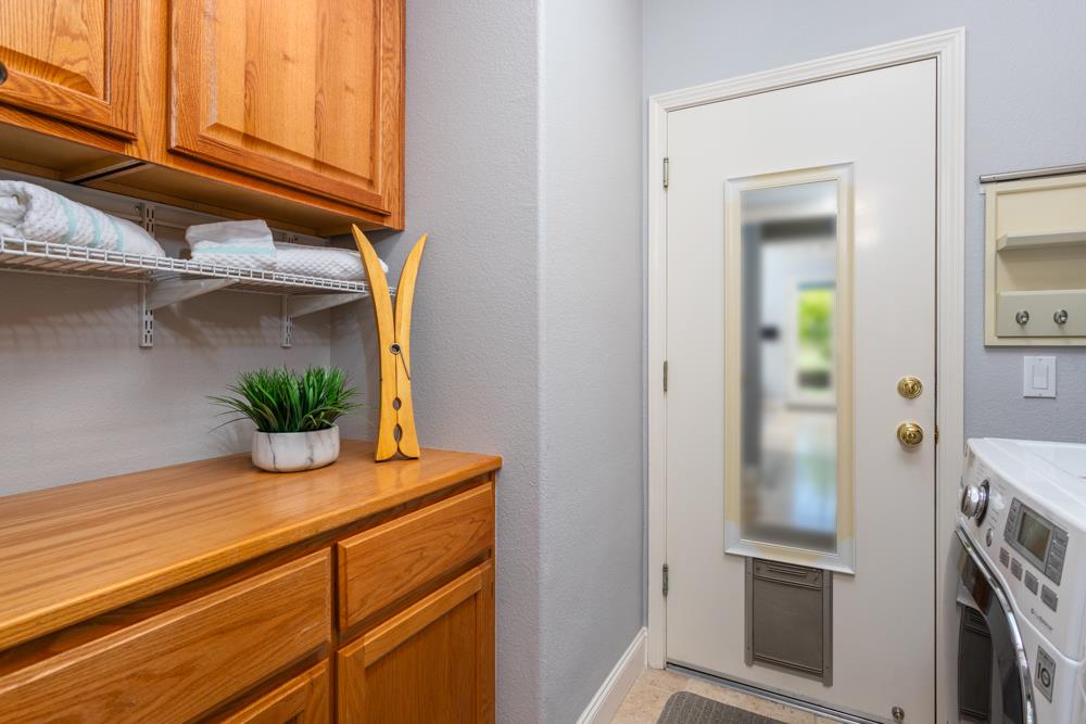 30152 Bridgeview Way Hayward, CA 94544 - Photo 19 of 37 a view of cabinets and entryway