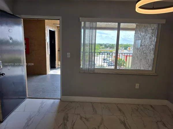 $250,000 | 6575 West 4th Avenue, Unit 507B, Hialeah, FL 33012