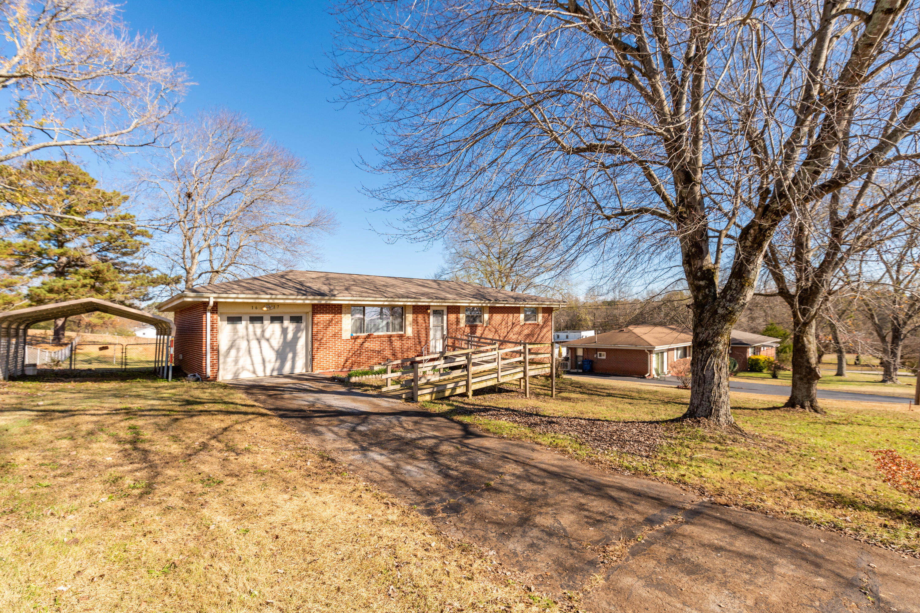 1617 Varner Road Hixson, TN 37343 - Photo 1 of 27 DSC_9878