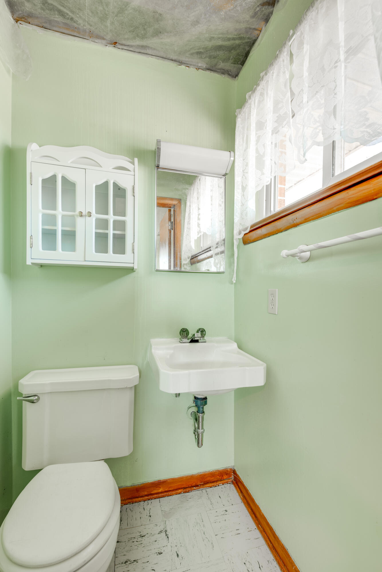 1617 Varner Road Hixson, TN 37343 - Photo 13 of 27 DSC_9888