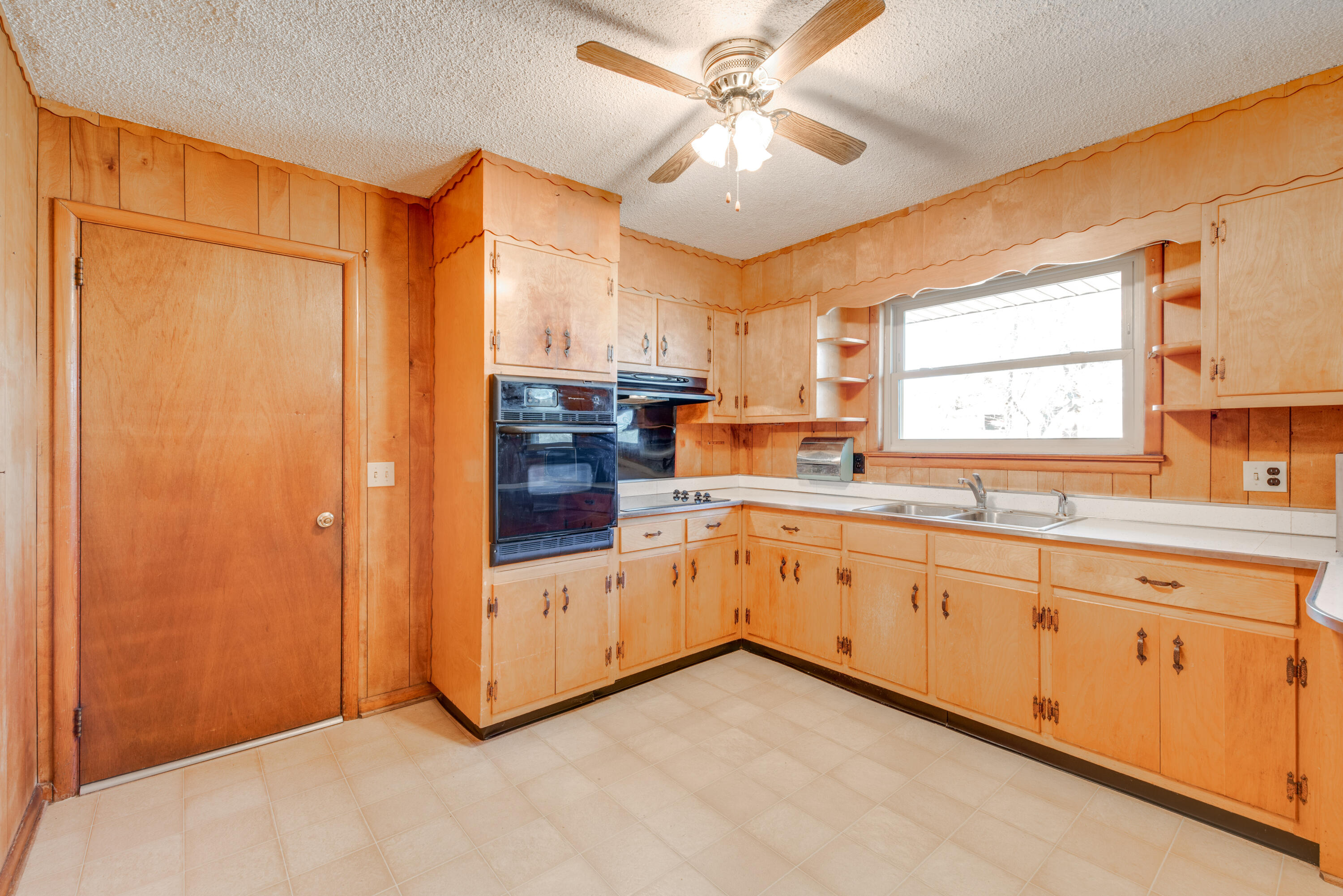 1617 Varner Road Hixson, TN 37343 - Photo 21 of 27 DSC_9930