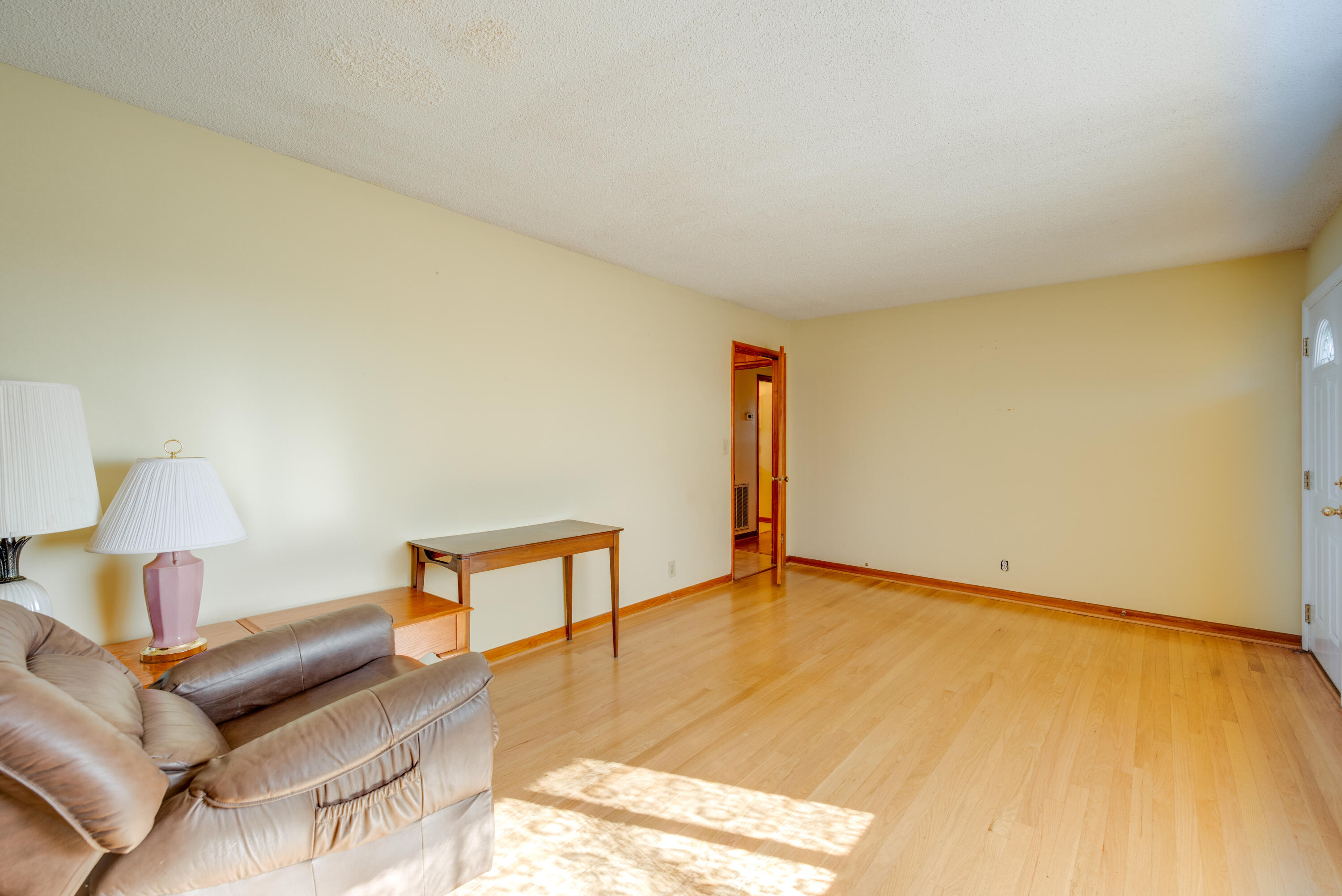 1617 Varner Road Hixson, TN 37343 - Photo 8 of 27 DSC_9918