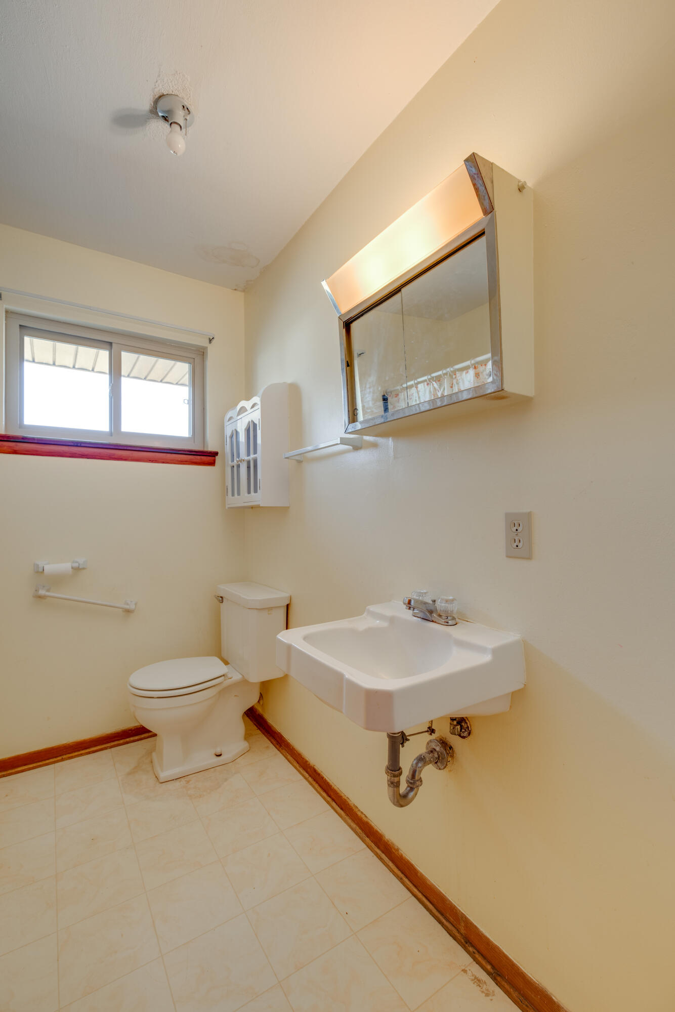 1617 Varner Road Hixson, TN 37343 - Photo 10 of 27 DSC_9909