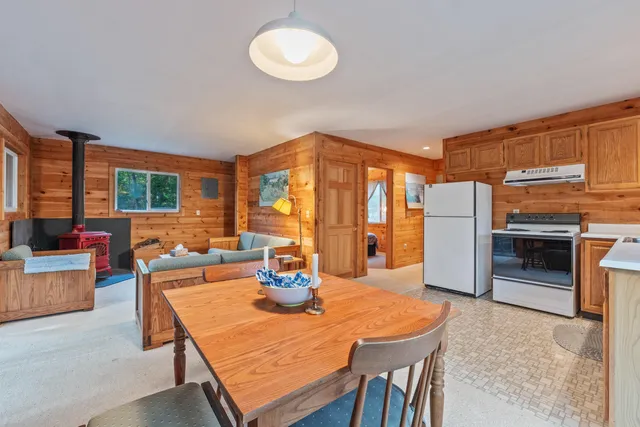 $1,595,000 | 119 Knubble Bay Road, Westport Island, ME 04578