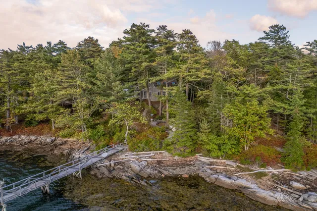 $1,595,000 | 119 Knubble Bay Road, Westport Island, ME 04578