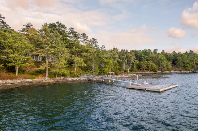 $1,595,000 | 119 Knubble Bay Road, Westport Island, ME 04578