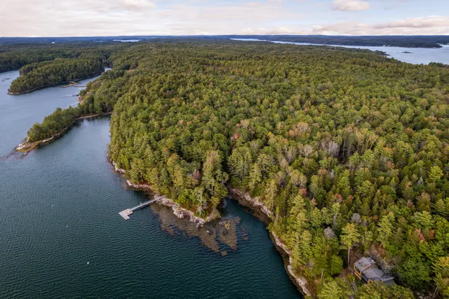 $1,595,000 | 119 Knubble Bay Road, Westport Island, ME 04578