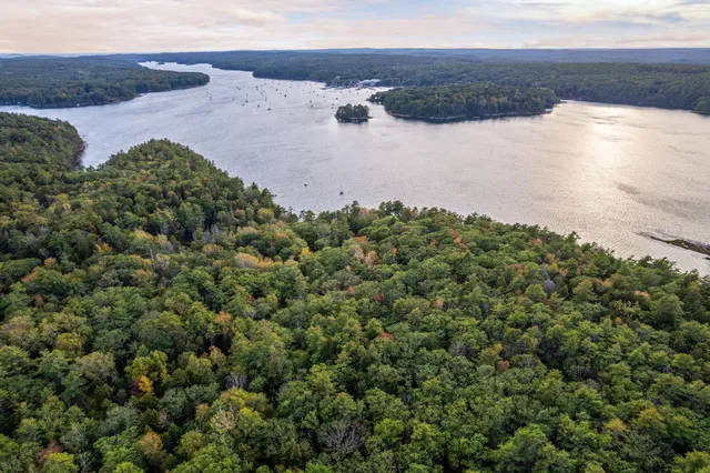 $1,595,000 | 119 Knubble Bay Road, Westport Island, ME 04578