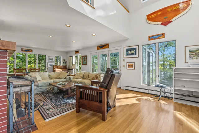 $1,595,000 | 119 Knubble Bay Road, Westport Island, ME 04578