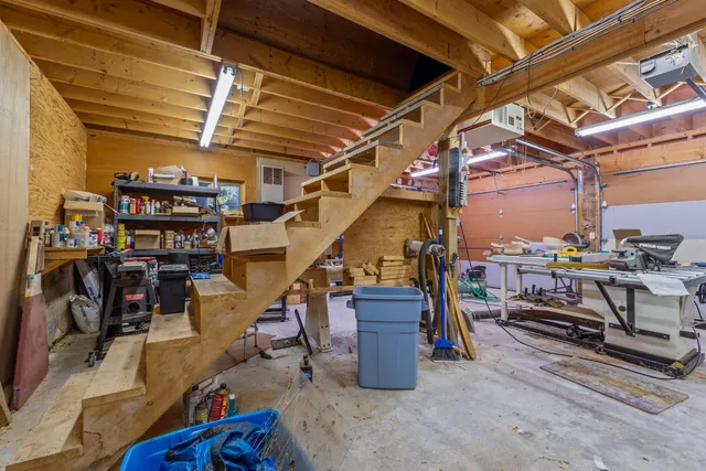 $1,595,000 | 119 Knubble Bay Road, Westport Island, ME 04578