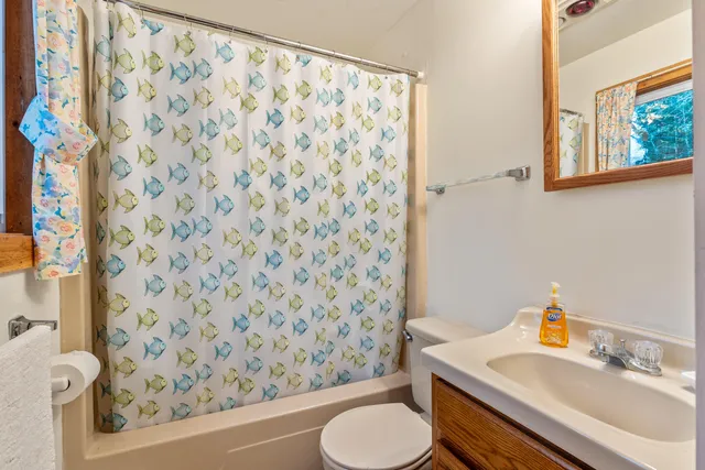 $1,595,000 | 119 Knubble Bay Road, Westport Island, ME 04578