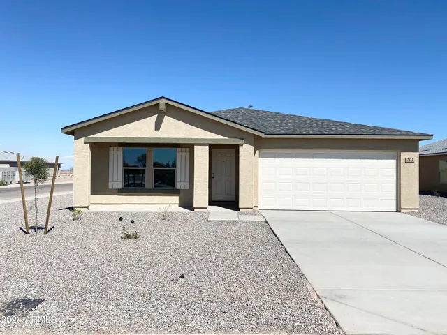 $275,000 | 201 South Apache Avenue, Eloy, AZ 85131