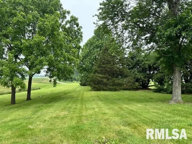 $265,000 | 279 Athensville Road, Roodhouse, IL 62082