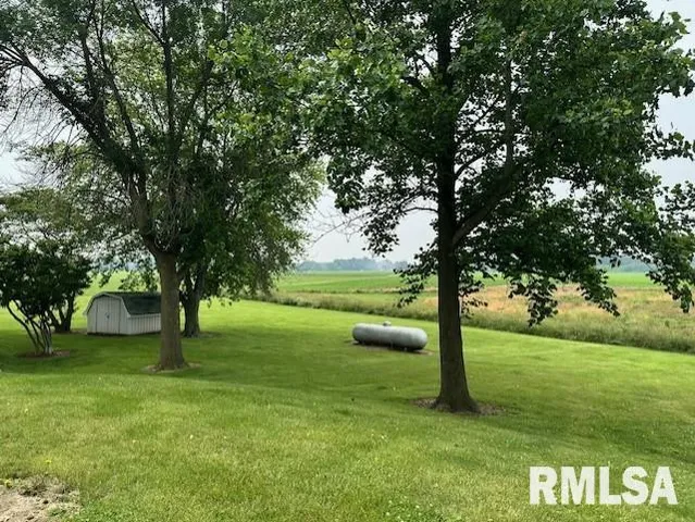 $265,000 | 279 Athensville Road, Roodhouse, IL 62082