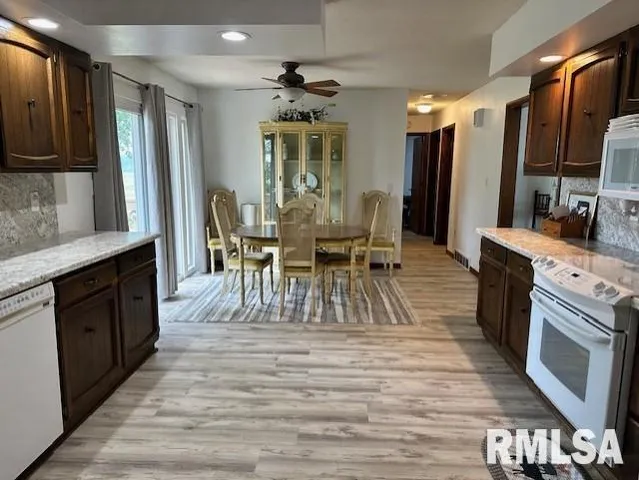 $265,000 | 279 Athensville Road, Roodhouse, IL 62082