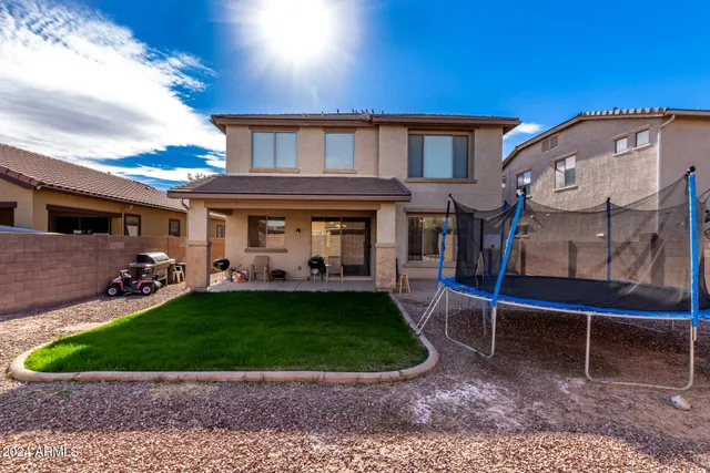 $369,900 | 174 East Baja Place, Casa Grande, AZ 85122