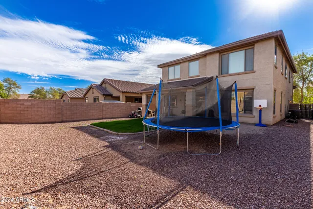 $369,900 | 174 East Baja Place, Casa Grande, AZ 85122