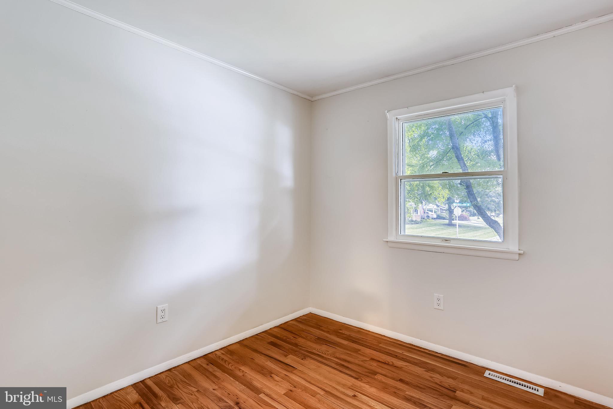 12013 Bayswater Road Gaithersburg, MD 20878 - Photo 14 of 39 Bdrm 3