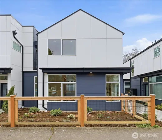 $465,000 | 809 South Sullivan Street, Unit B, Seattle, WA 98108