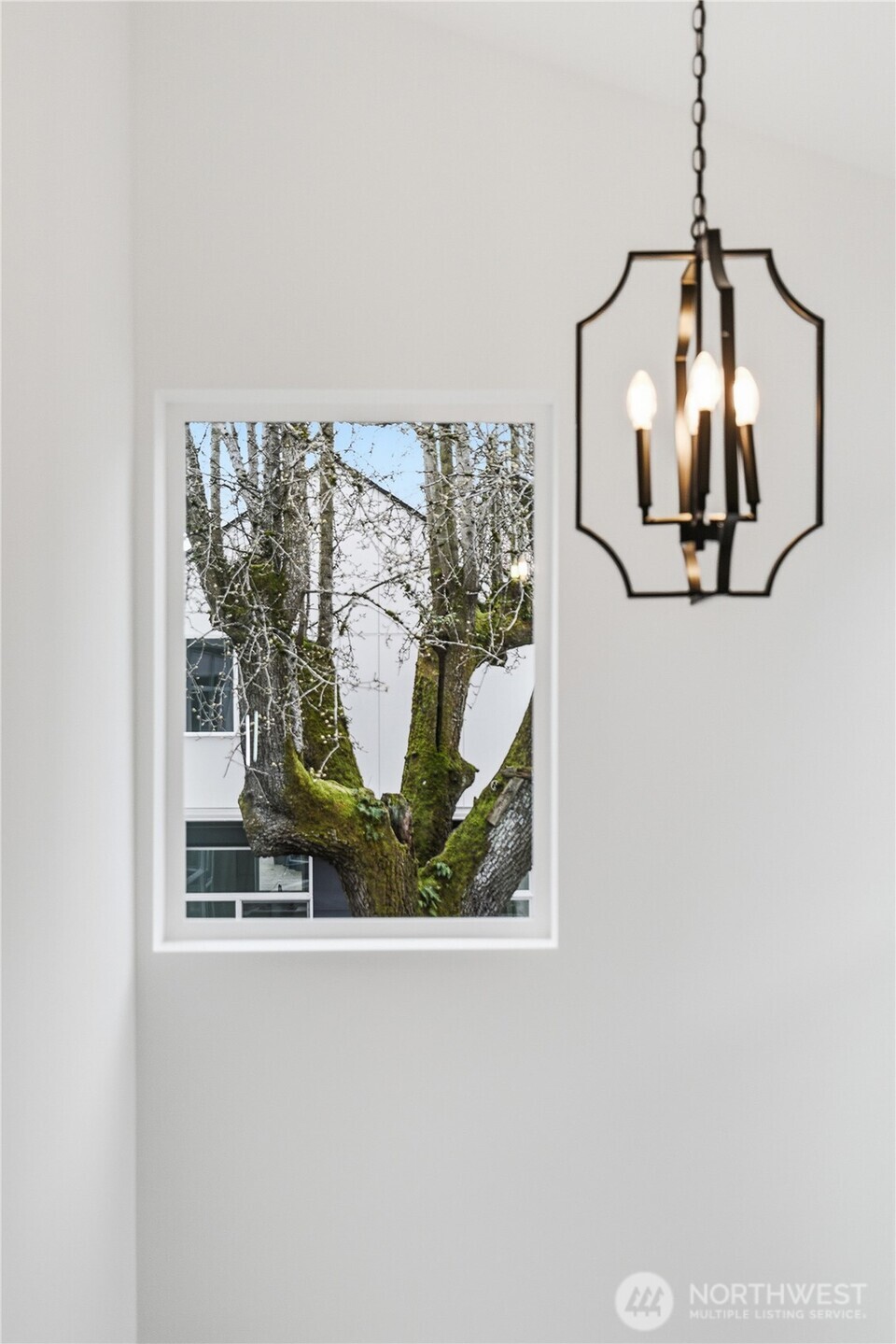 809 South Sullivan Street, Unit B Seattle, WA 98108 - Photo 3 of 20