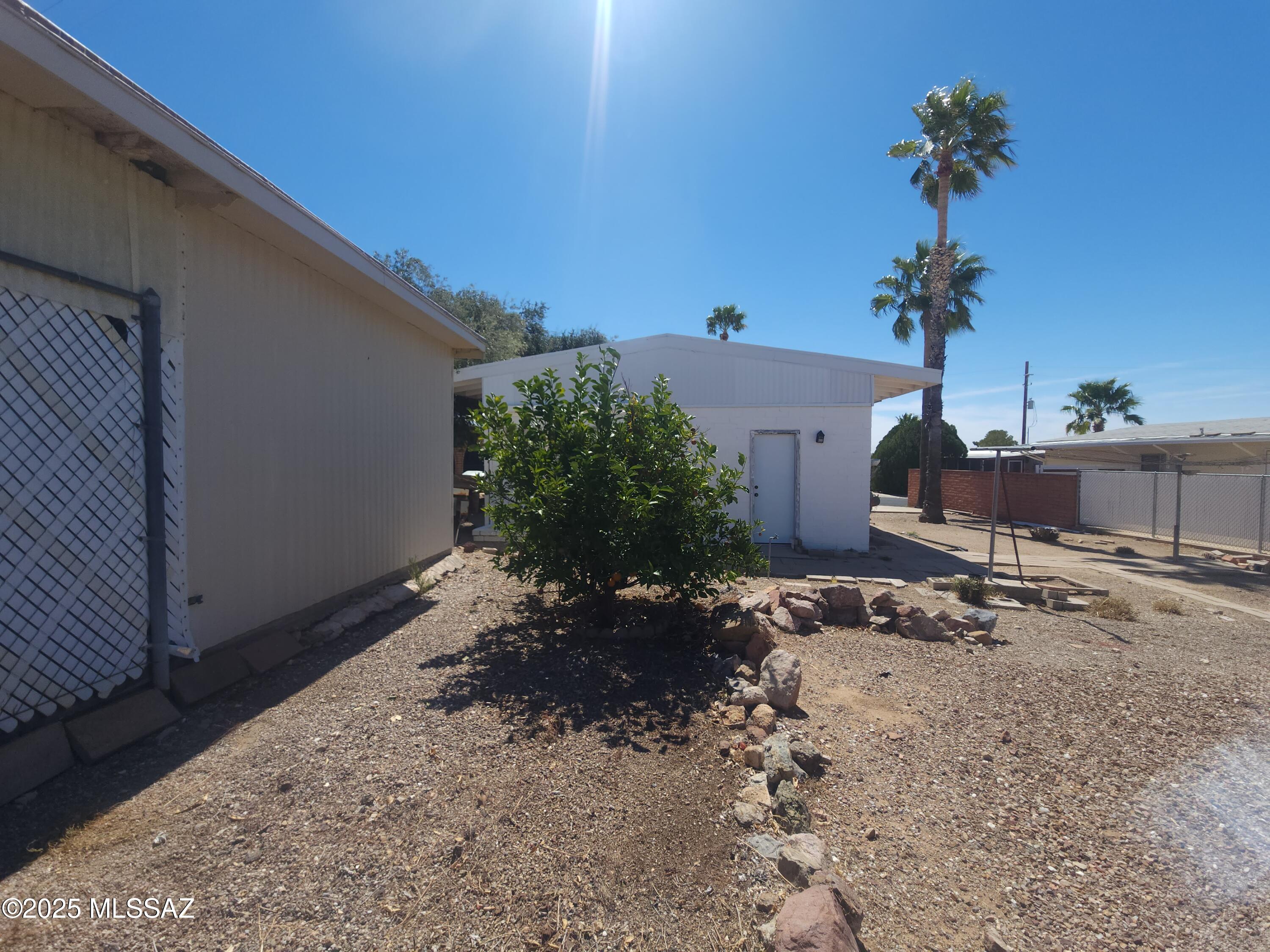 5347 West Box R Street Tucson, AZ 85713 - Photo 5 of 22 Gallery Image 5