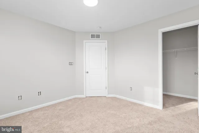 $3,850 | 930 Forsythia Lane, Stafford, VA 22554