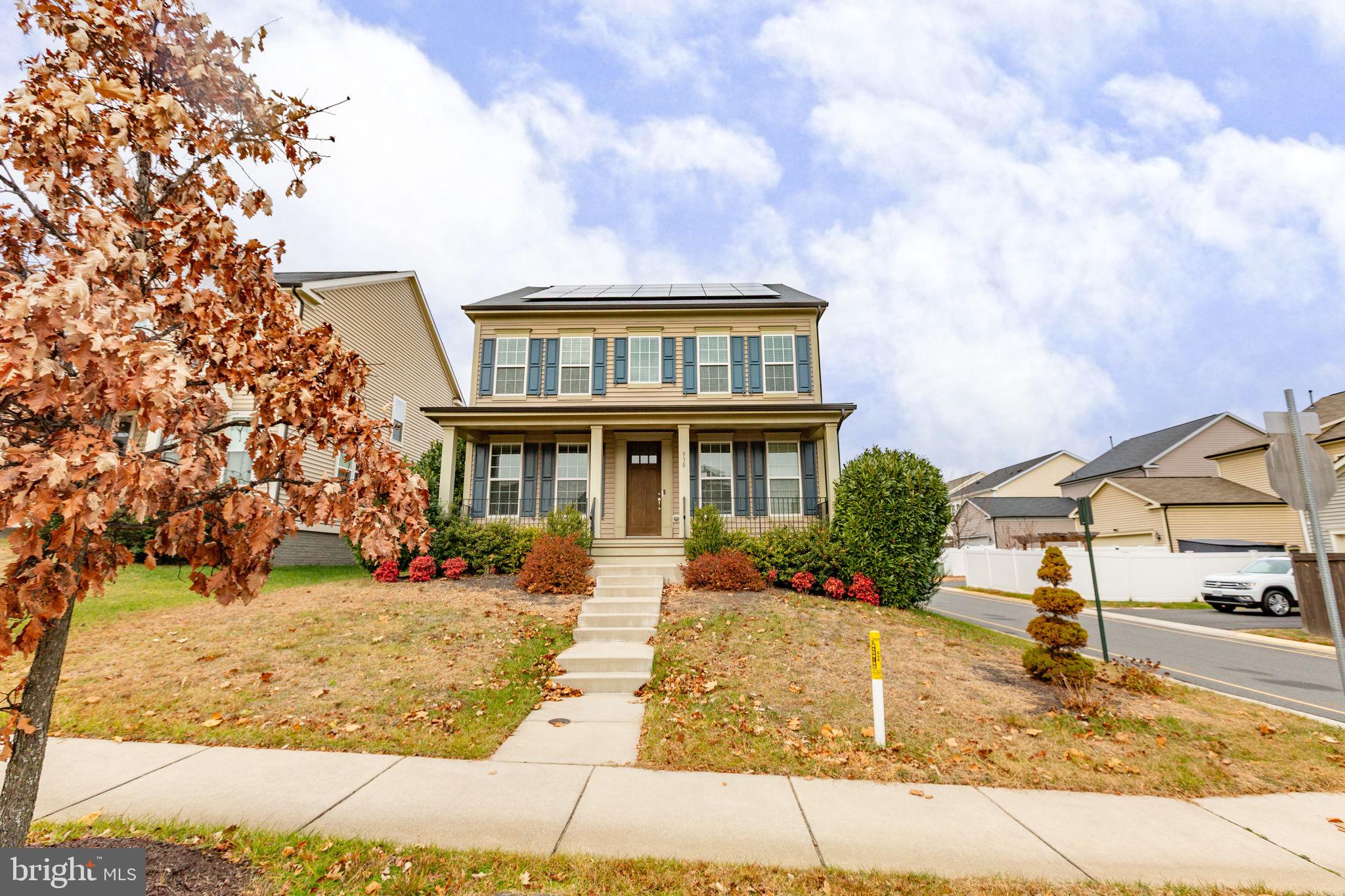 930 Forsythia Lane Stafford, VA 22554 - Photo 49 of 81 a front view of a house with a yard
