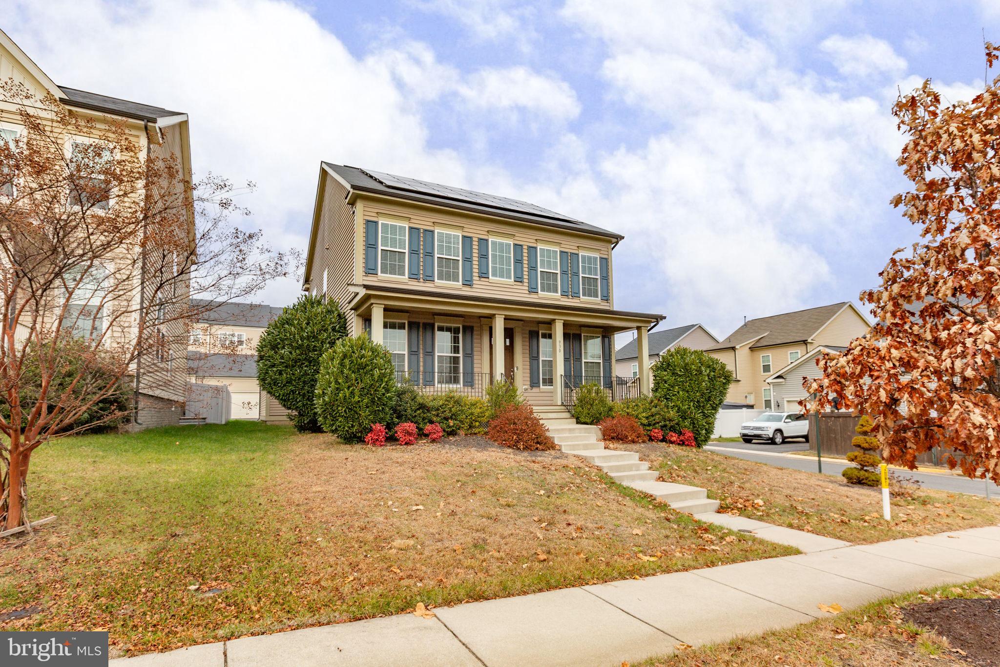 930 Forsythia Lane Stafford, VA 22554 - Photo 50 of 81 a front view of house with yard