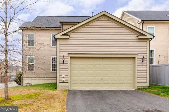$3,850 | 930 Forsythia Lane, Stafford, VA 22554