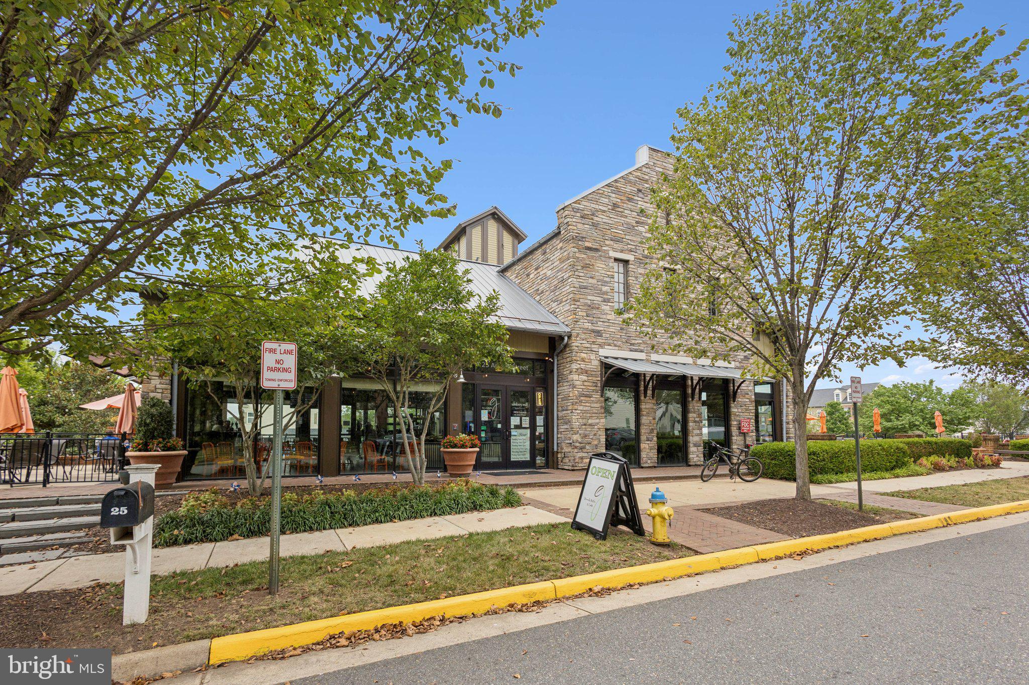 930 Forsythia Lane Stafford, VA 22554 - Photo 76 of 81 a view of a playground with basketball court