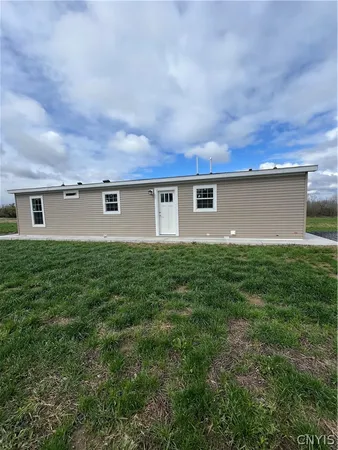 $181,100 | 3 Bluebird Lane, Springport, NY 13160