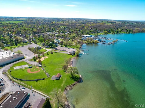 $181,100 | 3 Bluebird Lane, Springport, NY 13160
