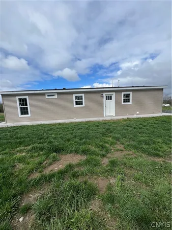 $181,100 | 3 Bluebird Lane, Springport, NY 13160