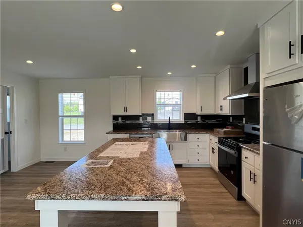 $181,100 | 3 Bluebird Lane, Springport, NY 13160