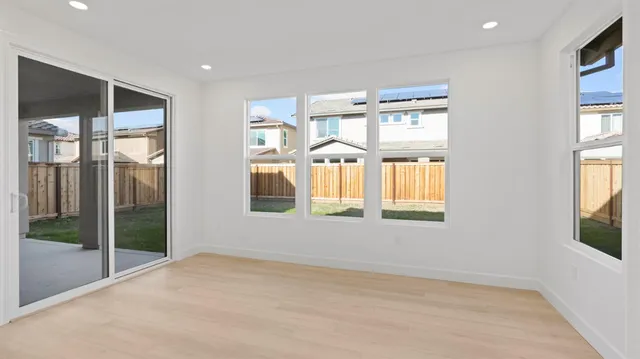 $704,350 | 2659 Hickory Lane, Lodi, CA 95242