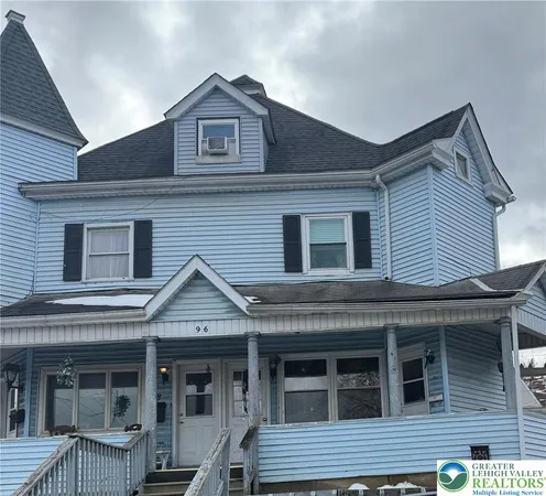 $1,150 | 96-98 Lehigh Avenue, Unit 96, Palmerton, PA 18071