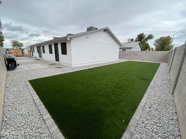 $1,275 | 2912 East Roeser Road, Unit 3, Phoenix, AZ 85040