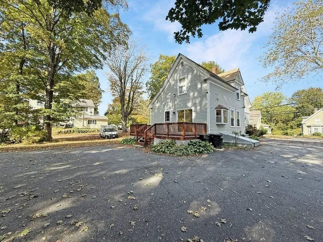 $2,499 | 52 Littleton Road, Unit 1, Chelmsford, MA 01824