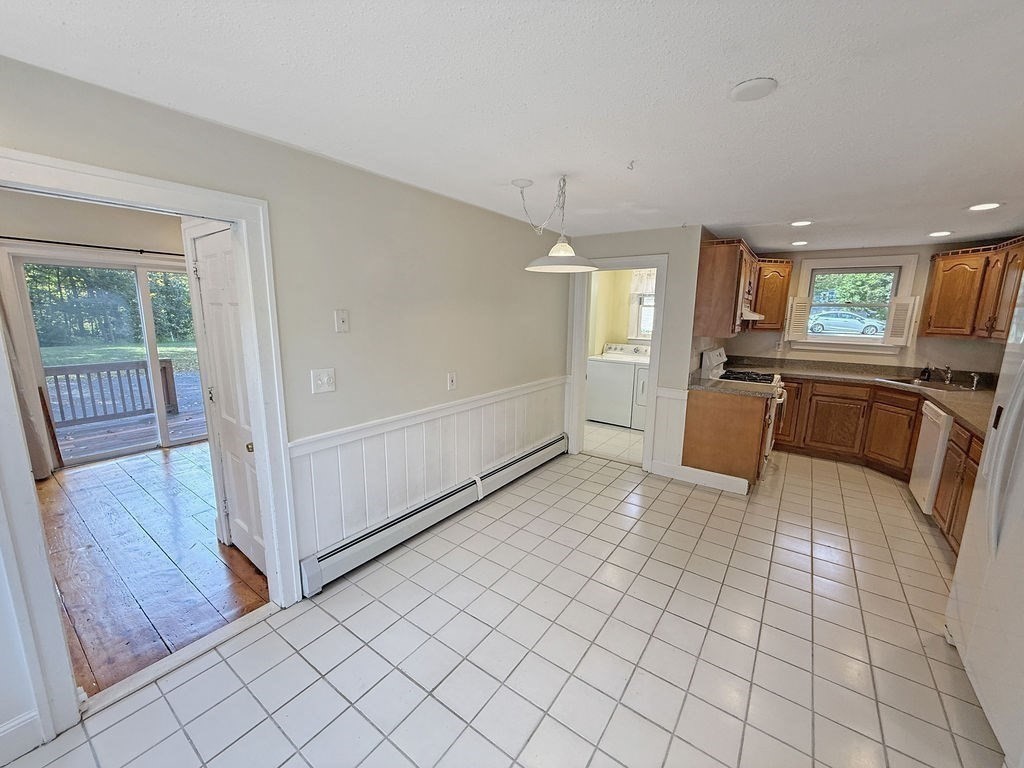 52 Littleton Road, Unit 1 Chelmsford, MA 01824 - Photo 4 of 40