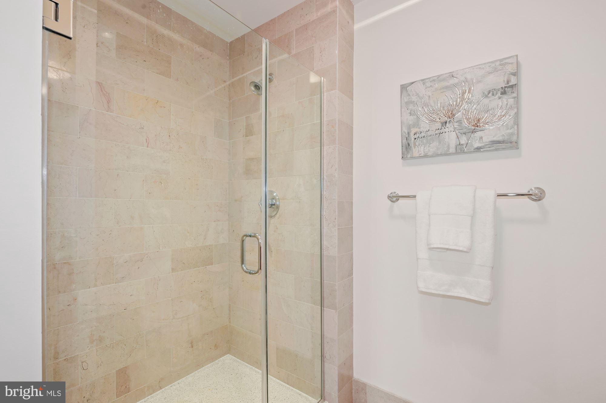 2425 L Street Northwest, Unit 421 Washington, DC 20037 - Photo 20 of 28 Gallery Image 20
