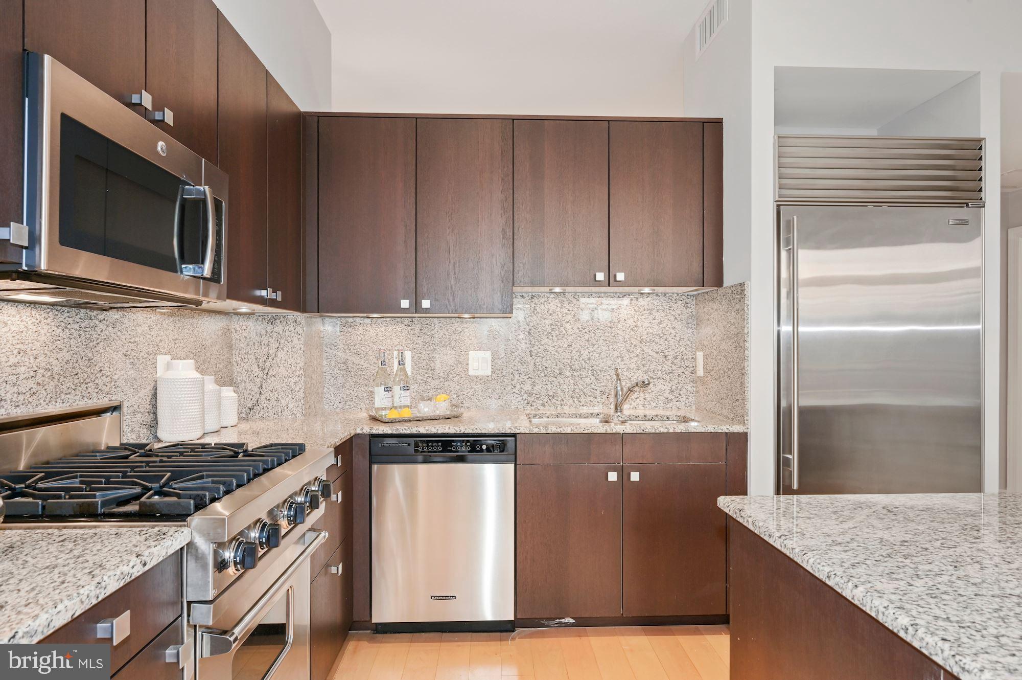 2425 L Street Northwest, Unit 421 Washington, DC 20037 - Photo 8 of 28 Gallery Image 8