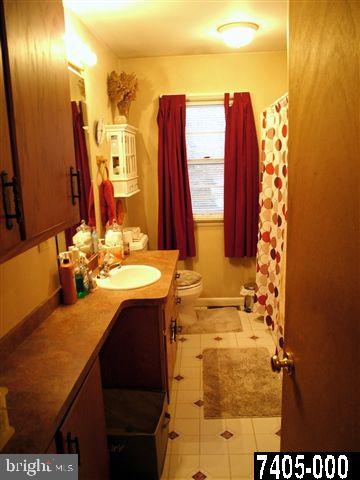 2065 Teslin Road York, PA 17404 - Photo 10 of 12
