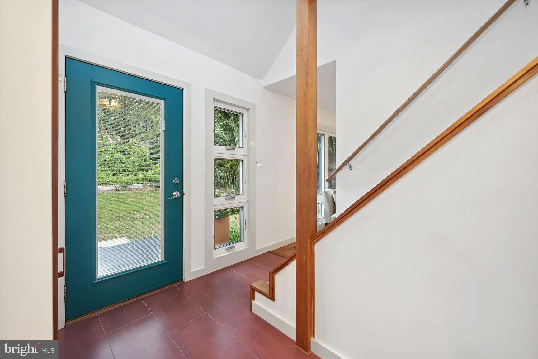 3112 Lee Street Silver Spring, MD 20910 - Photo 5 of 46 Gallery Image 5
