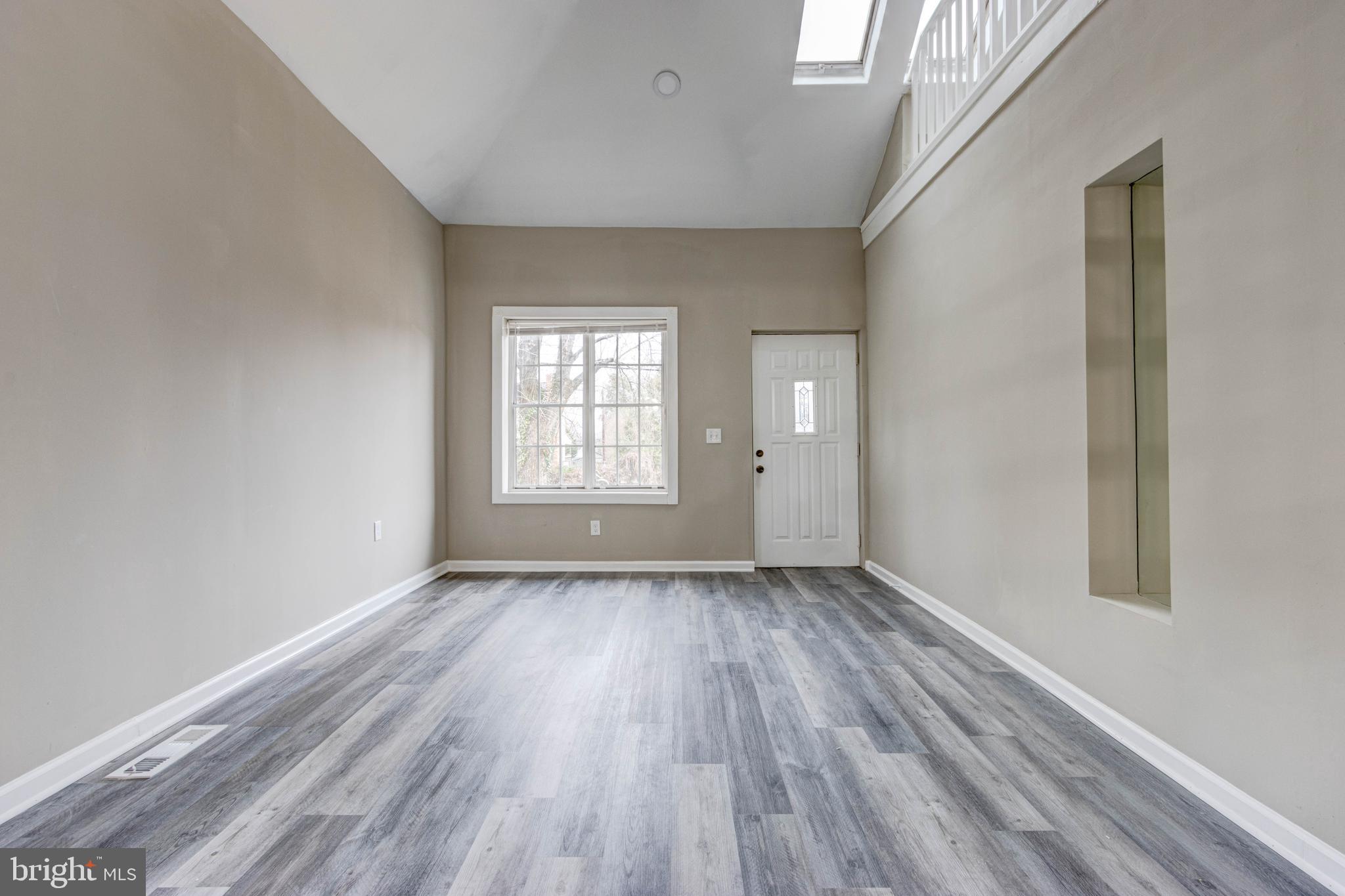 6006 Shady Spring Avenue Rosedale, MD 21237 - Photo 8 of 37