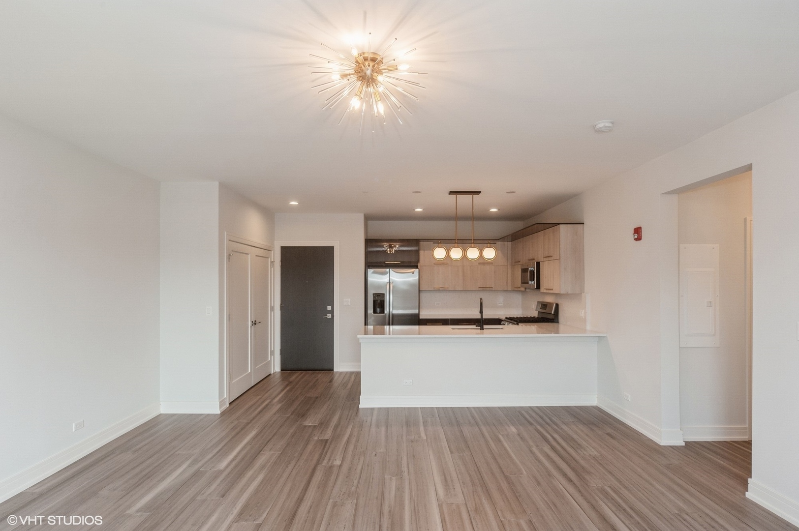 7340 West Irving Park Road, Unit 203 Norridge, IL 60706 - Photo 4 of 19