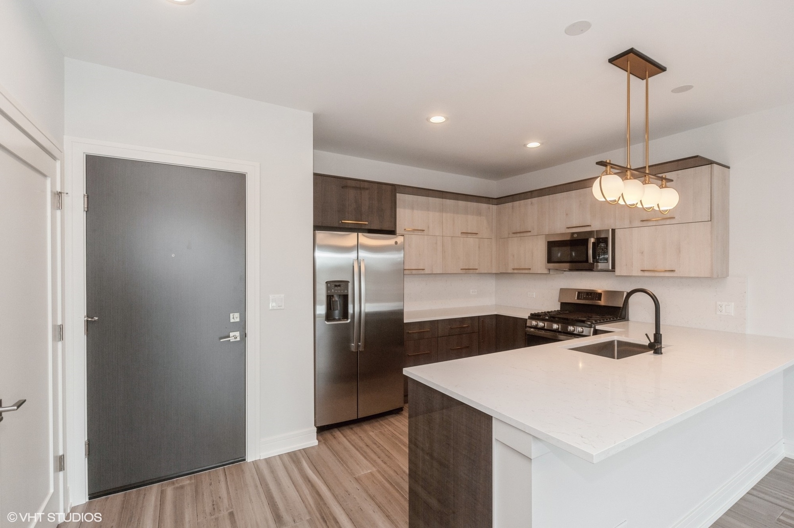 7340 West Irving Park Road, Unit 203 Norridge, IL 60706 - Photo 6 of 19