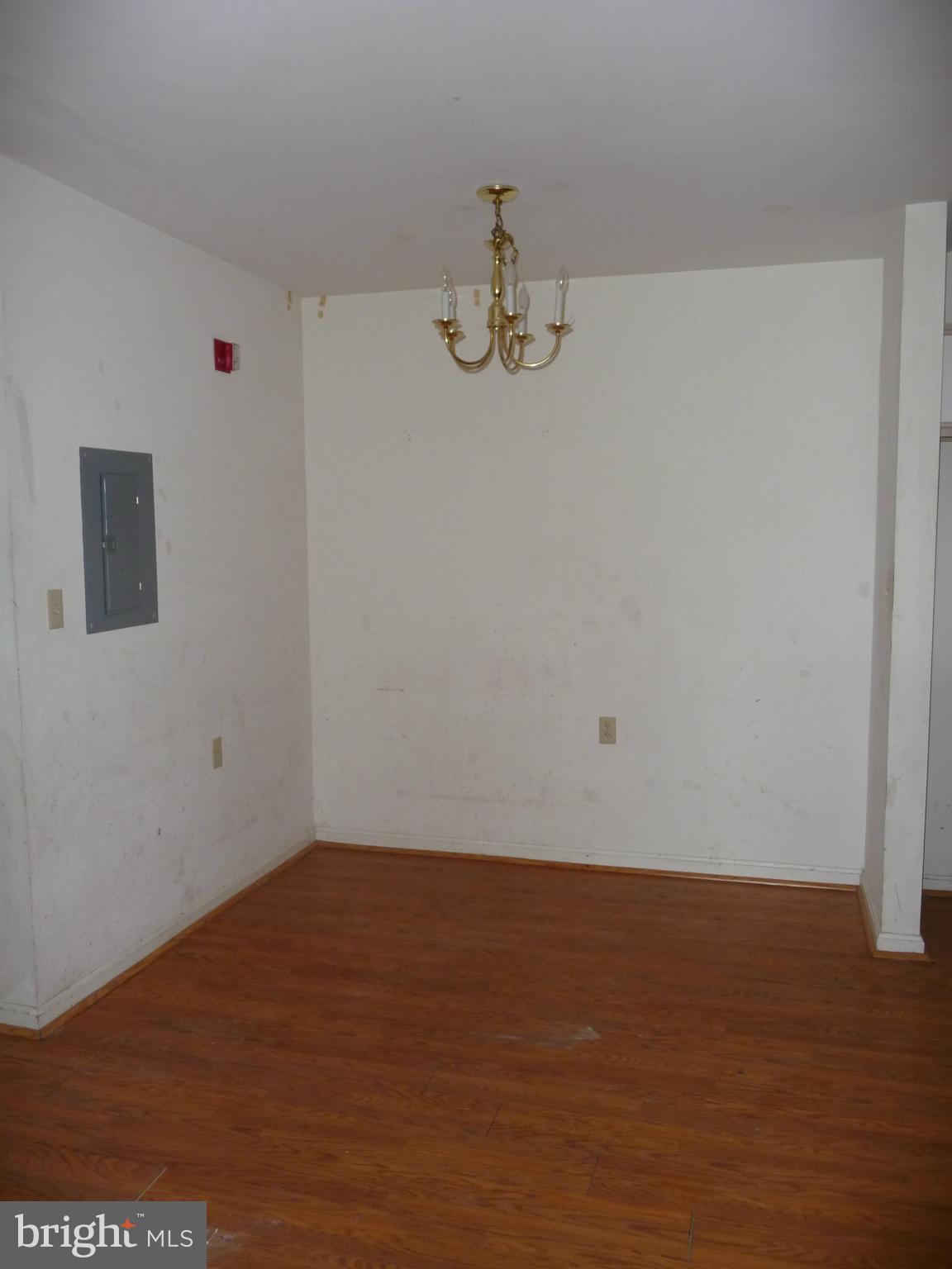 673 Constellation Square Southeast, Unit A Leesburg, VA 20175 - Photo 12 of 21 Dining Room