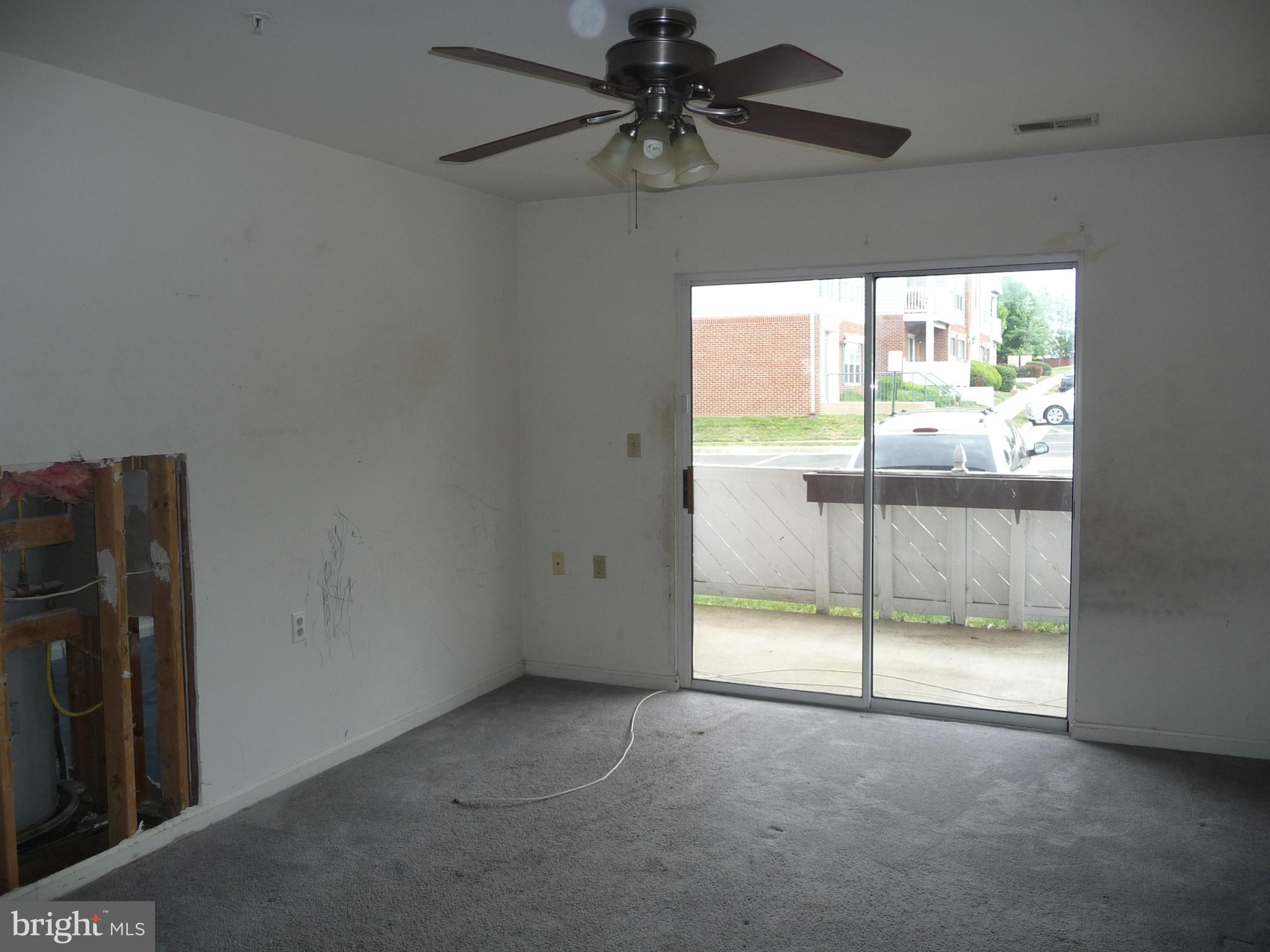 673 Constellation Square Southeast, Unit A Leesburg, VA 20175 - Photo 13 of 21 Bedroom (Master)