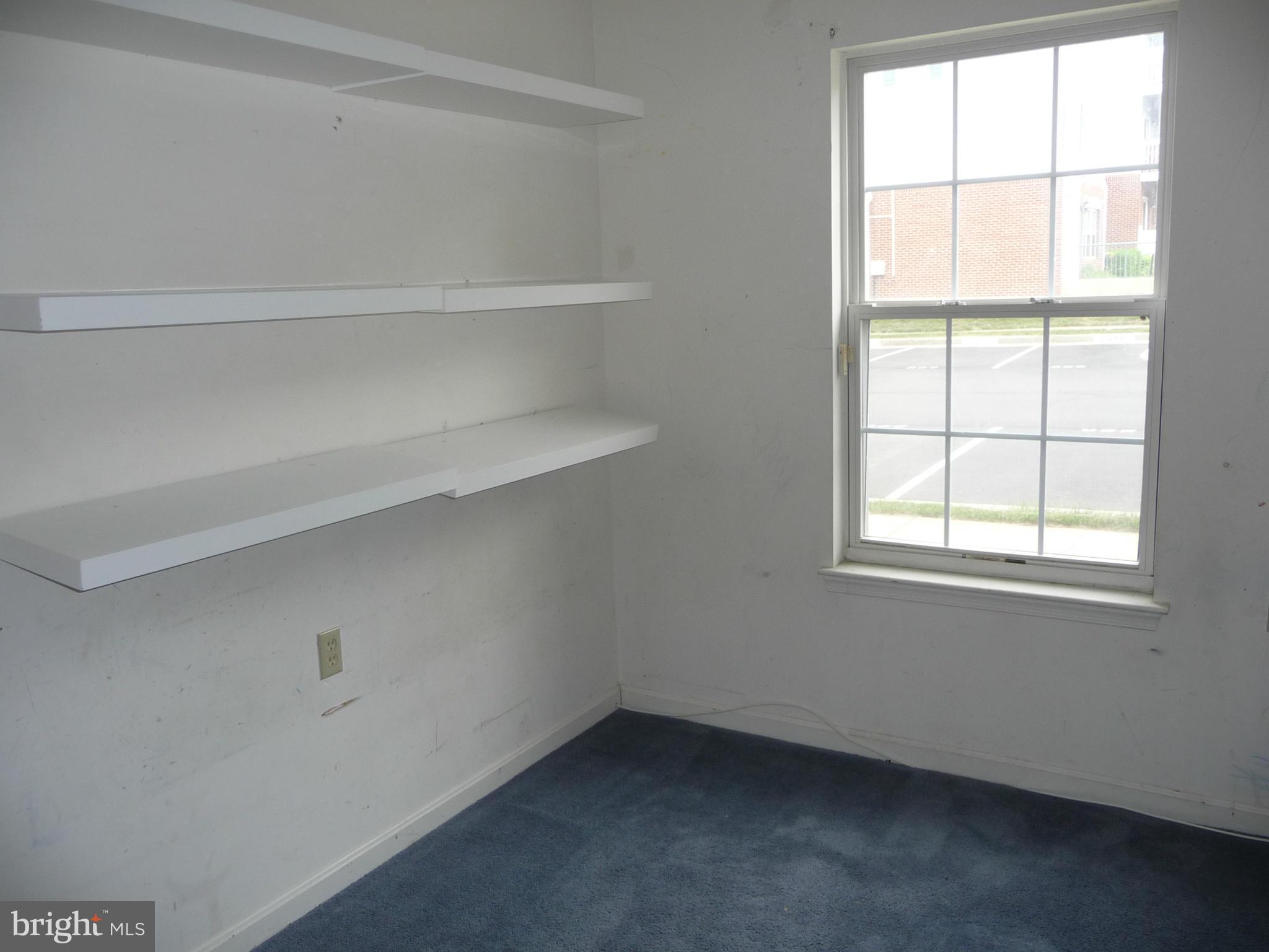 673 Constellation Square Southeast, Unit A Leesburg, VA 20175 - Photo 16 of 21 Bedroom