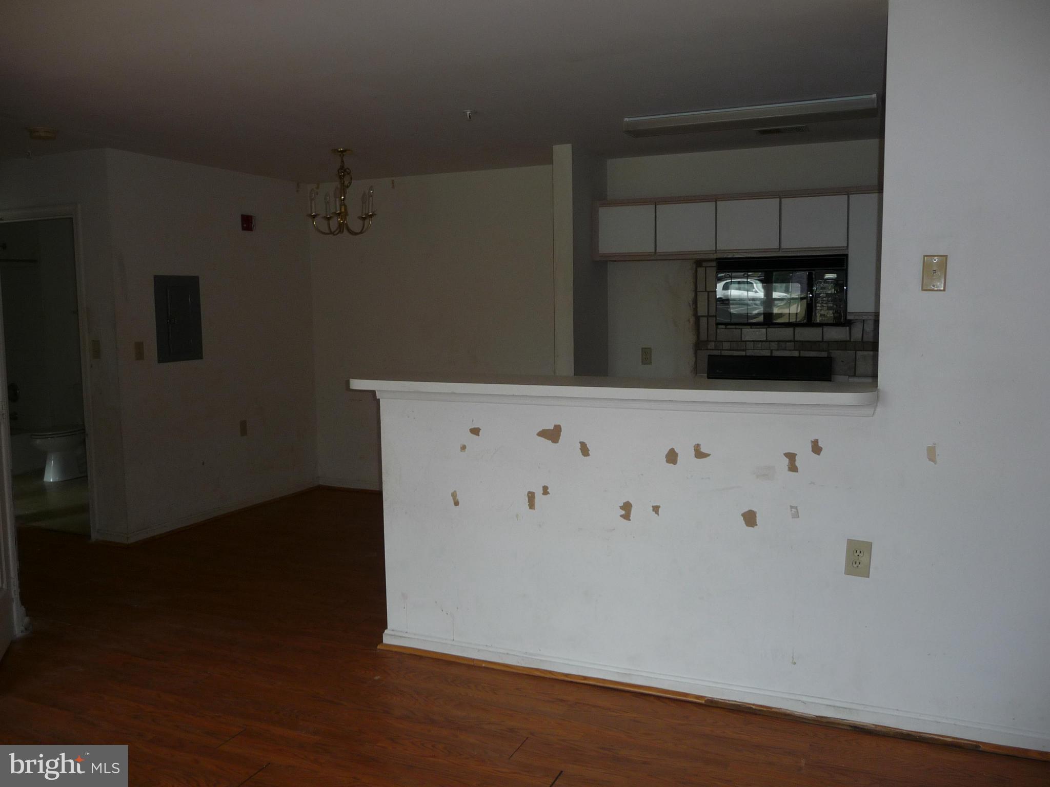 673 Constellation Square Southeast, Unit A Leesburg, VA 20175 - Photo 9 of 21 Kitchen